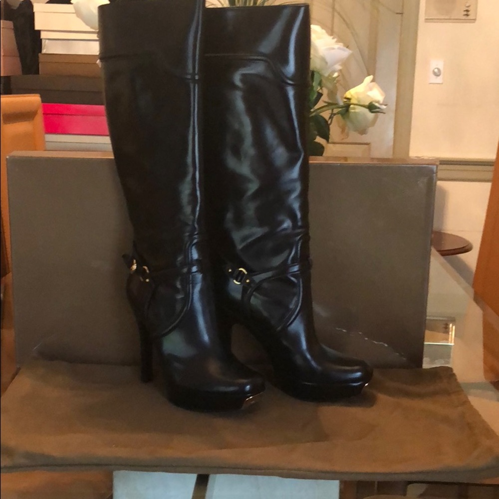 Gucci knee high boots, black, gold hardware.
